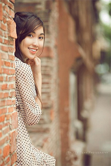 Khánh Linh từng lọt vào top 20 cuộc thi Hoa hậu phụ nữ thời đại