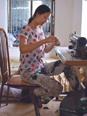 Phụ nữ Đình Tràng cao và xinh đẹp