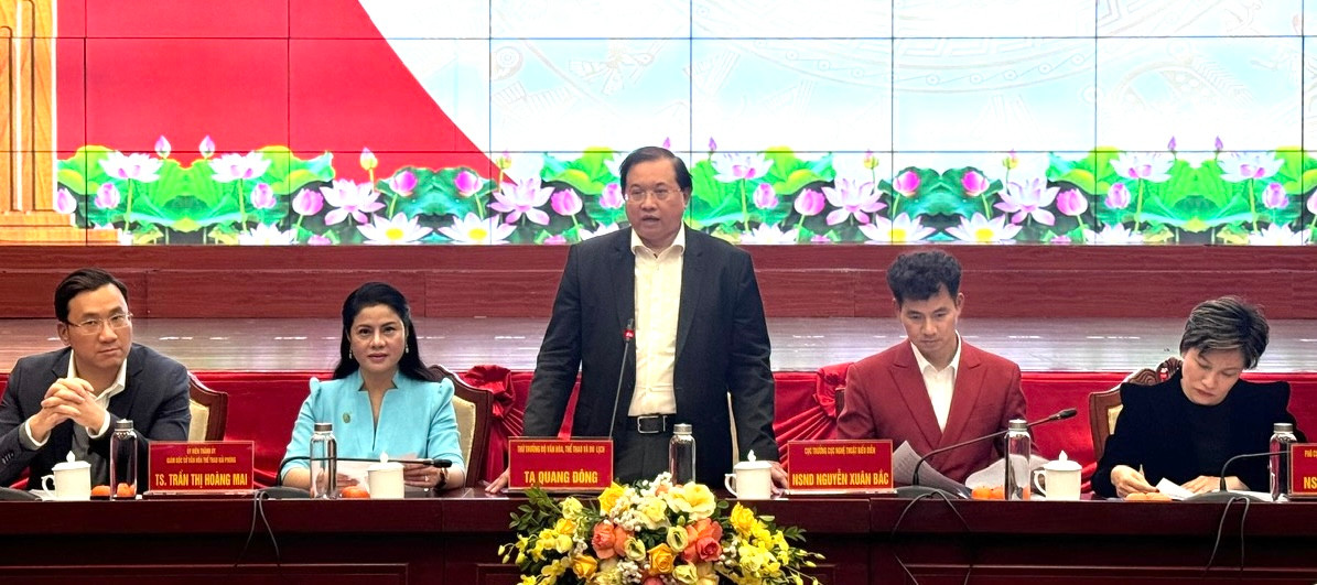 Hội nghị tổng kết công tác nghệ thuật biểu diễn do Bộ VHTTDL chủ trì, diễn ra tại TP. Hải Phòng chiều 11/1. Hội nghị tổng kết công tác nghệ thuật biểu diễn do Bộ VHTTDL chủ trì, diễn ra tại TP. Hải Phòng chiều 11/1.