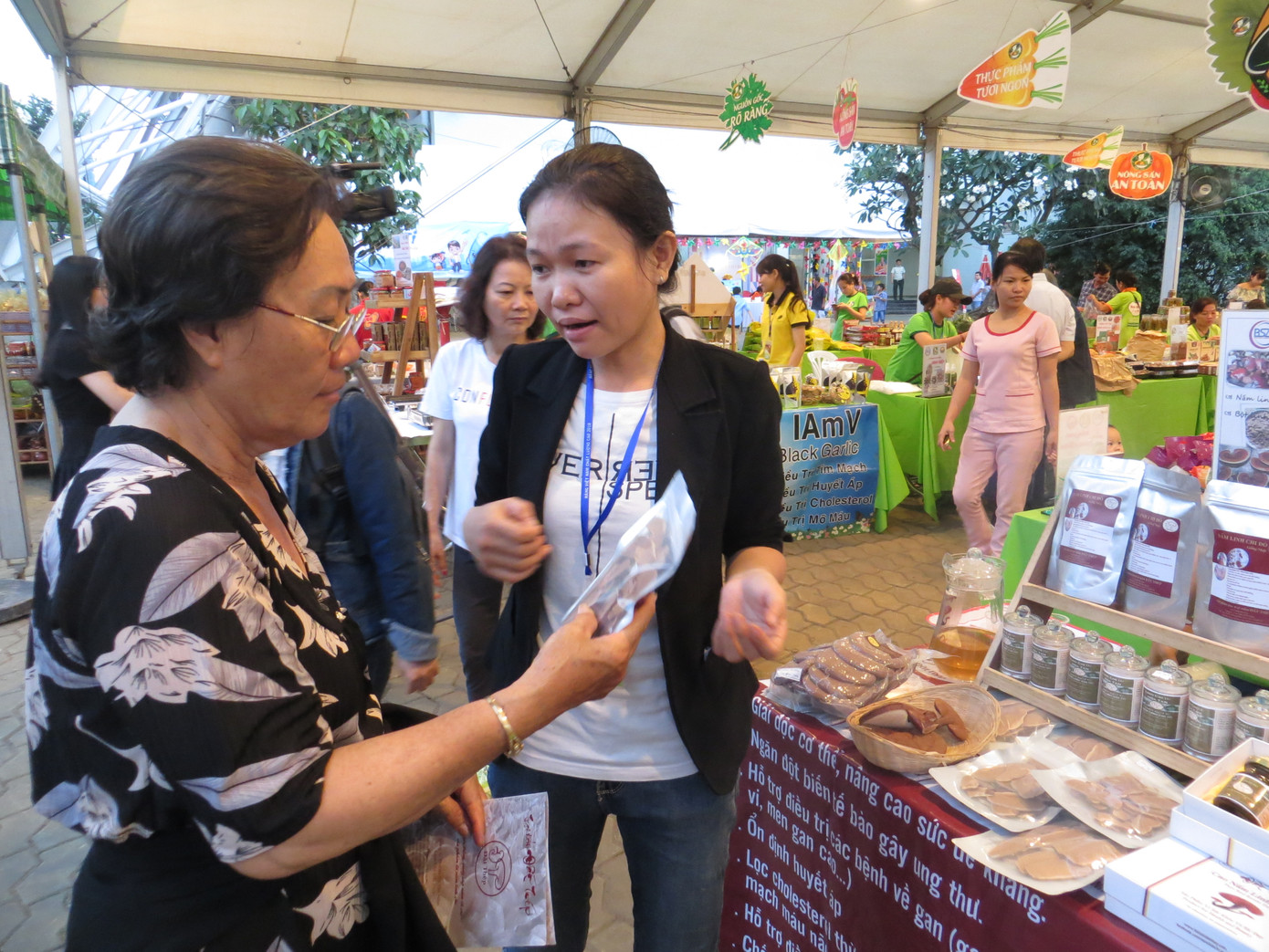 Còn tình trạng doanh nghiệp phải 'mua giấy phép' ảnh 2