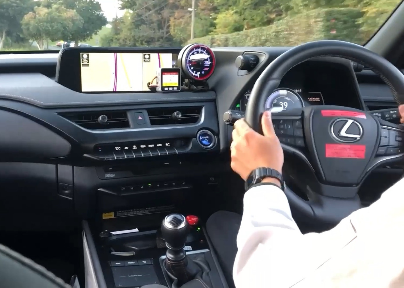 Toyota kỳ vọng việc trang bị hộp số sàn cho xe điện sẽ nâng cao sự thích thú của khách hàng.