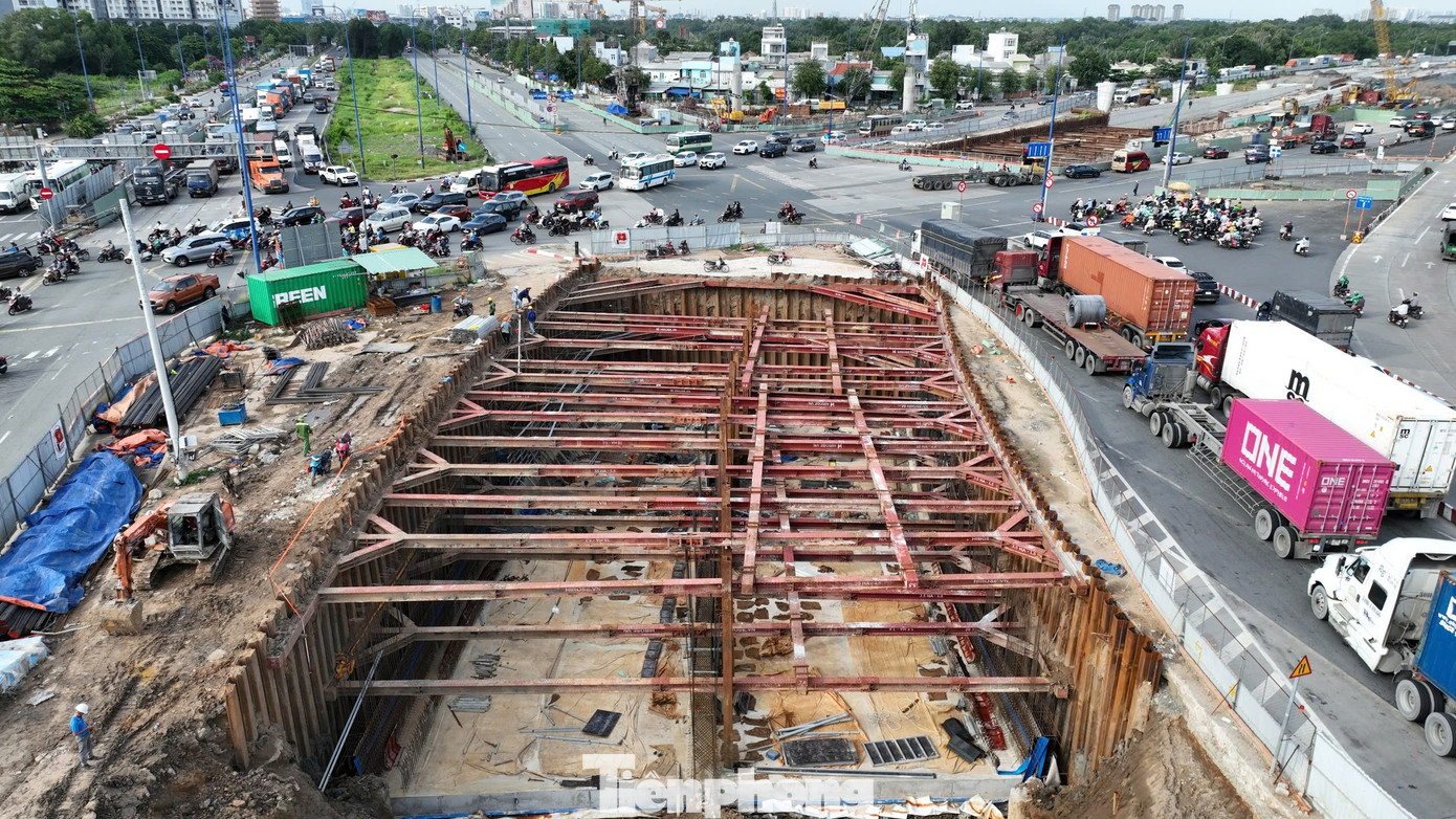 Sau gần 2 năm thi công, đến nay một số hạng mục của dự án đã thành hình.