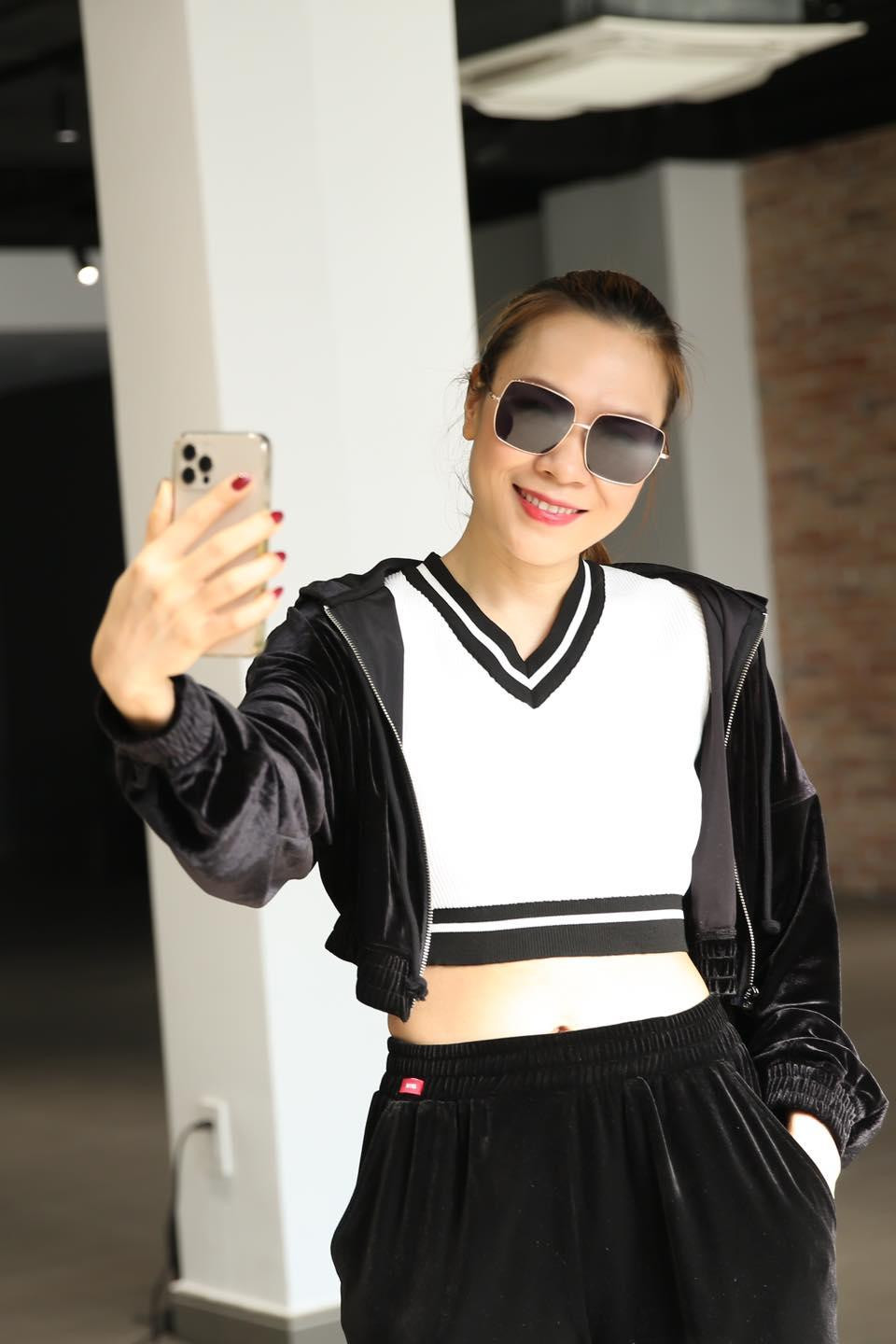 Mỹ Tâm gây ‘bão’ với hình ảnh 15 năm trước và hiện tại ảnh 2