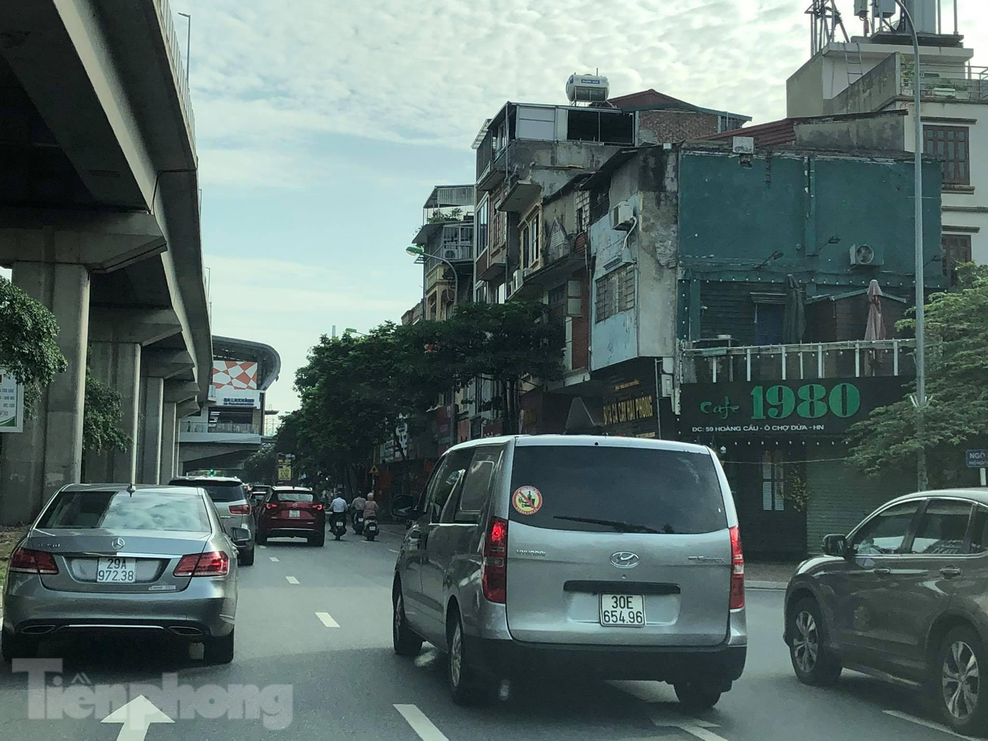 Góc phố Hoàng Cầu (quận Đống Đa).