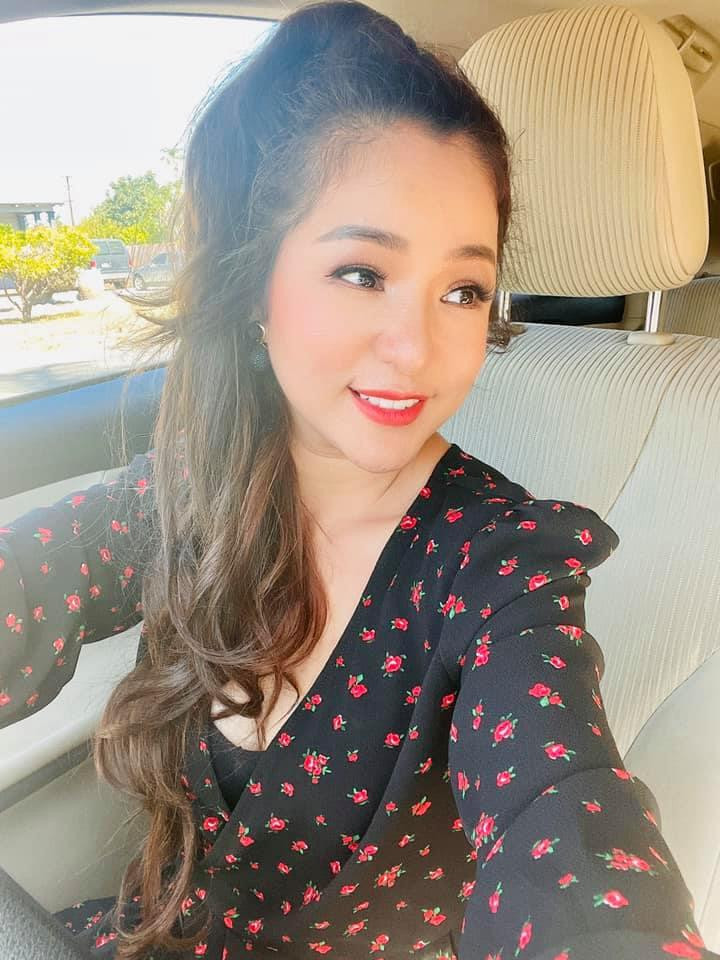 Dịch bệnh COVID-19 ảnh hưởng không nhỏ đến cuộc sống của nữ danh hài. Cô trở thành môi giới nhà đất, kiếm thêm thu nhập, làm MC cho chương trình Gõ cửa thăm nhà quay hình tại Mỹ,…