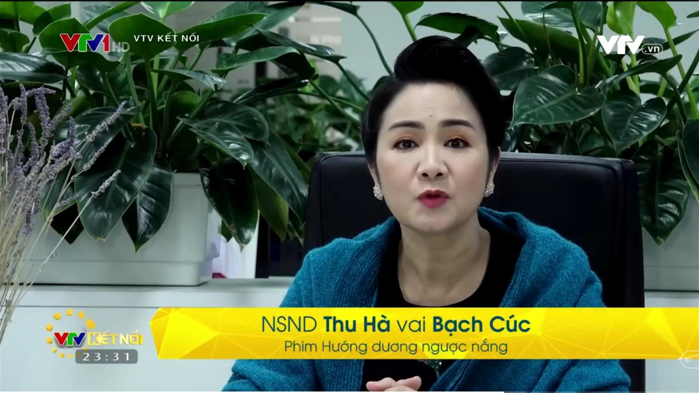NSND Thu Hà vai bà Bạch Cúc NSND Thu Hà vai bà Bạch Cúc