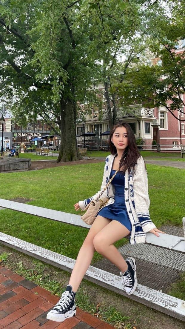 Chi Pu check-in tại Mỹ Chi Pu check-in tại Mỹ