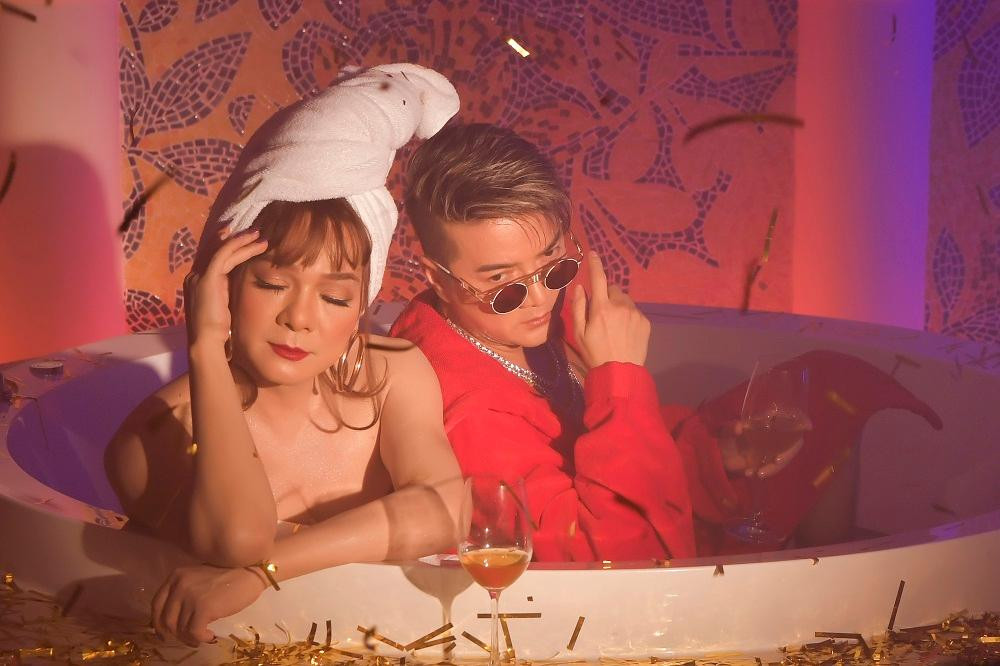 Vũ Hà giả gái bên cạnh Mr Đàm Vũ Hà giả gái bên cạnh Mr Đàm