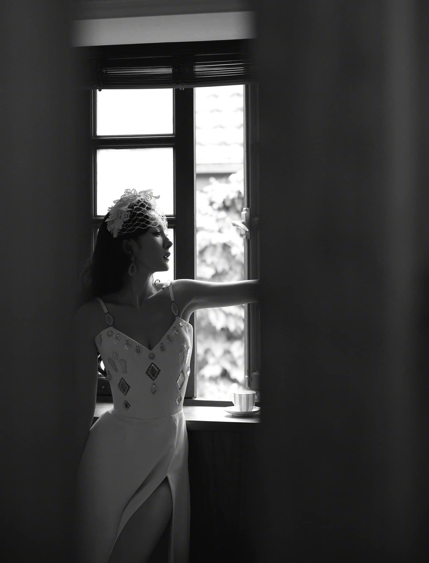 Dù là gái một con nhưng nữ diễn viên luôn khiến cho nhiều khán giả trầm trồ vì vóc dáng thon gọn, mảnh mai như thiếu nữ.