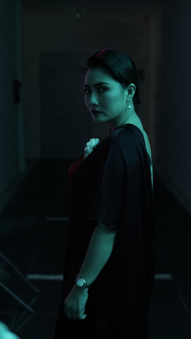 Sắc thái khác nhau của Ngọc Lan trong poster giới thiệu