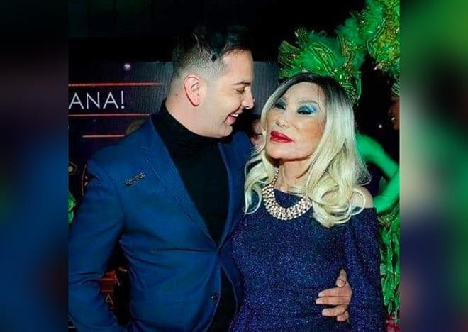 Nữ diễn viên người Mexico - bà Lyn May (hiện 68 tuổi) đang gây sốc trên các trang tin giải trí tại quê nhà và cả trên các trang tin quốc tế khi tuyên bố bà... đang mang thai.