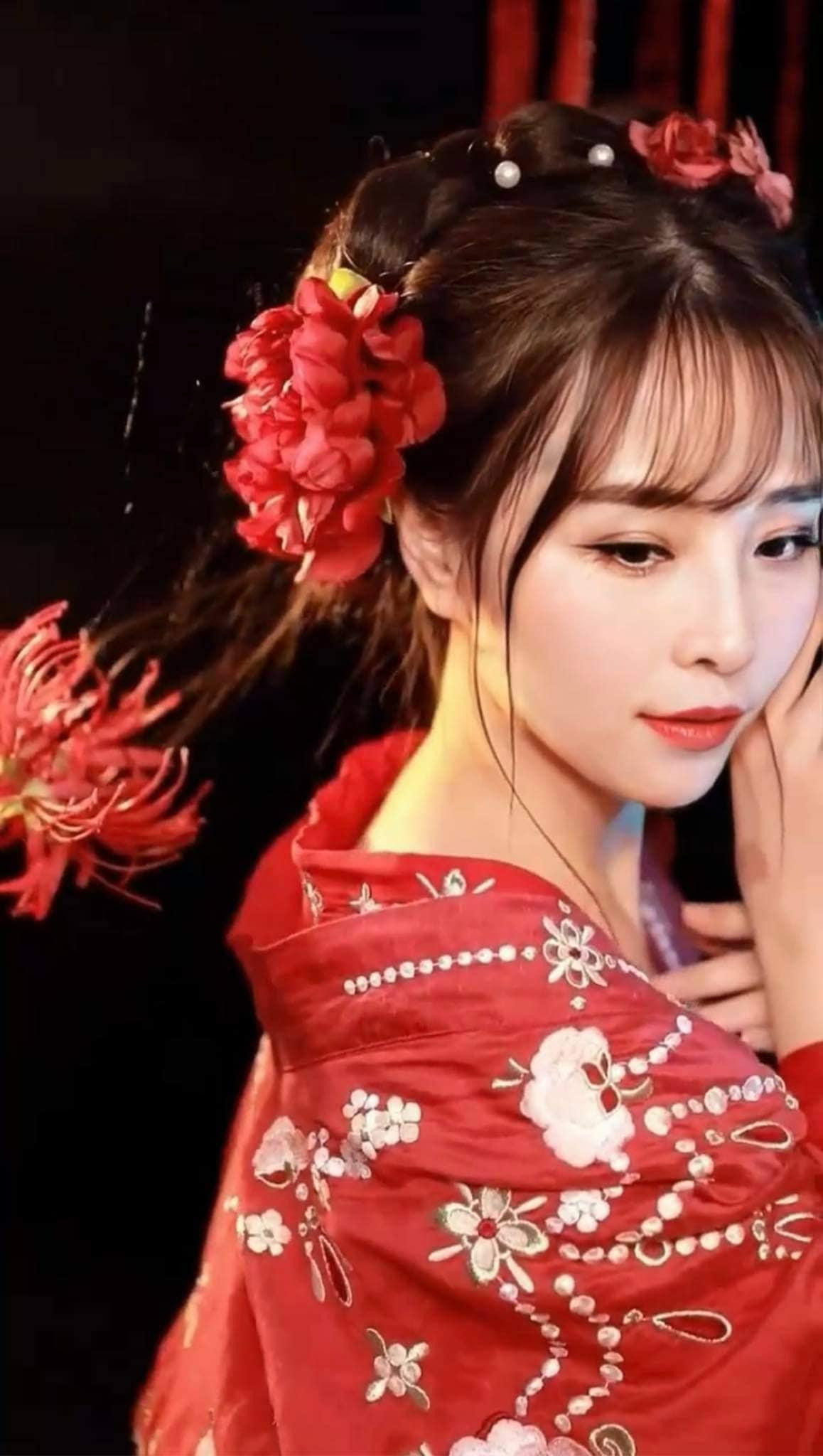 Diễn viên Quỳnh Nga