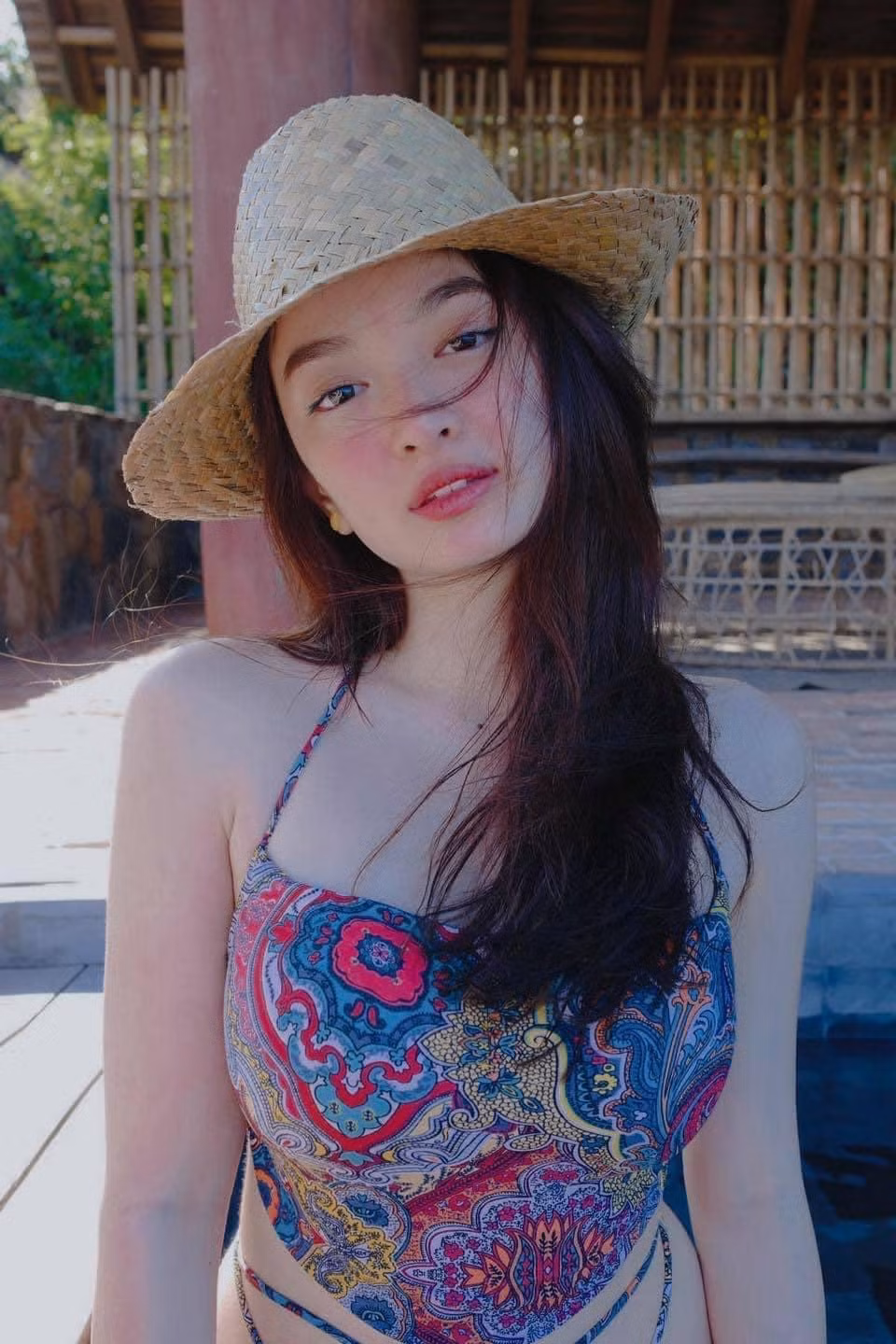 Bộ ảnh bikini mới đây của Kaithy Nguyễn trên trang cá nhân kèm theo dòng trạng thái: “Say nắng hay là say em" nhận được nhiều lời khen của cộng đồng mạng.