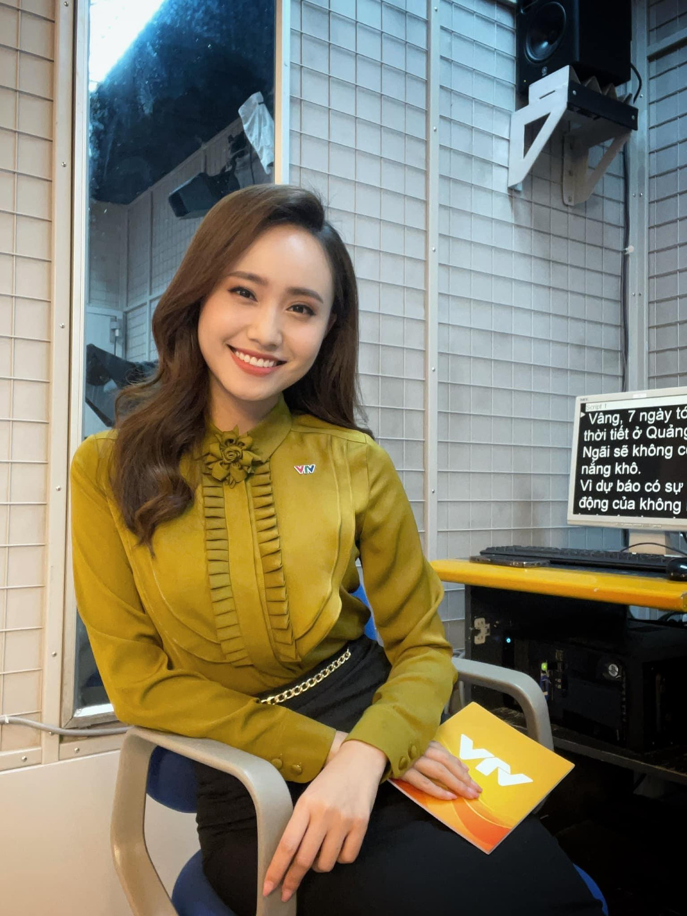 Ngoài là MC - BTV, Xuân Anh còn có tài năng nhảy hiện đại. Ngoài là MC - BTV, Xuân Anh còn có tài năng nhảy hiện đại.