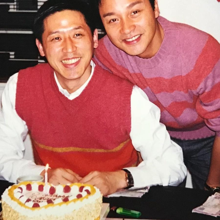 Đường Hạc Đức (trái) đăng ảnh bên Trương Quốc Vinh Đường Hạc Đức (trái) đăng ảnh bên Trương Quốc Vinh