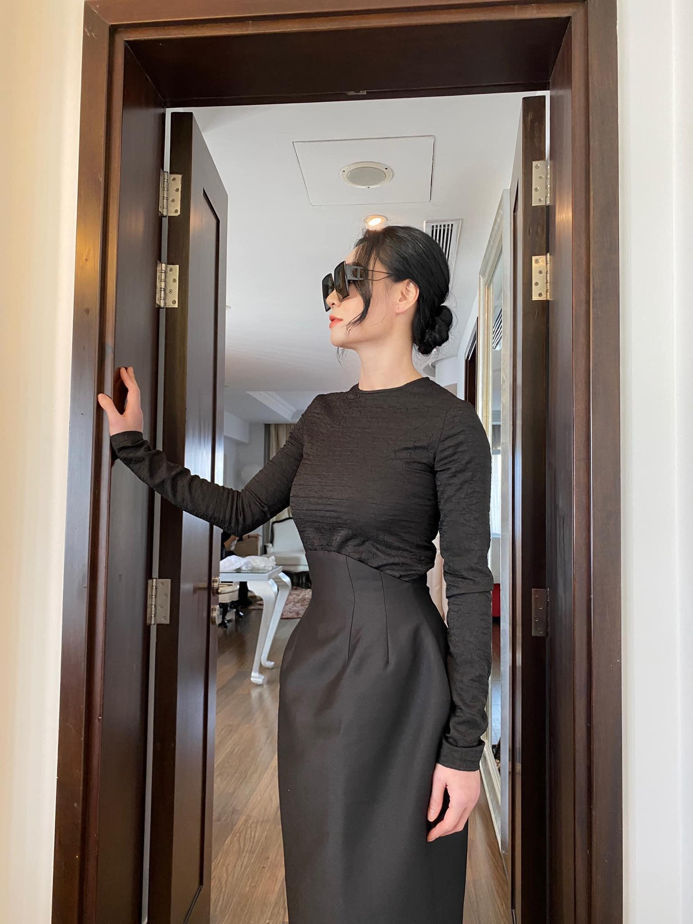 Phong cách nữ tính, thanh lịch cùng vóc dáng nuột nà dù bước sang tuổi tứ tuần của Quách Thu Phương làm nhiều người ghen tị.