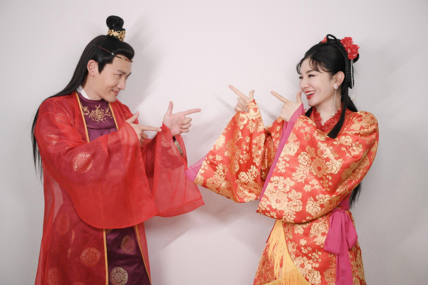 Hình ảnh hiện tại của hai người