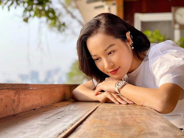 Phải sau 5 năm kể từ bộ phim truyền hình &quot;Zippo, Mù tạt và Em&quot; (2016), Minh Hương mới có cơ hội tái ngộ khán giả.