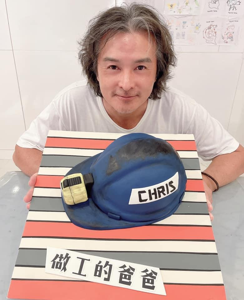 Nam diễn viên đón tuổi 50.