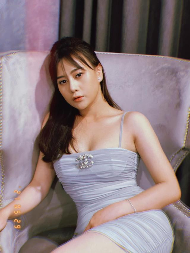 Hình ảnh gợi cảm của Phương Oanh