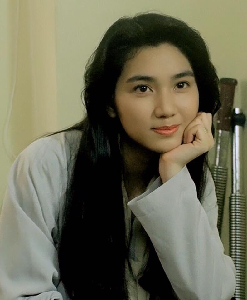 Bông hoa hương sắc của nhà đài TVB thập niên 90 Bông hoa hương sắc của nhà đài TVB thập niên 90