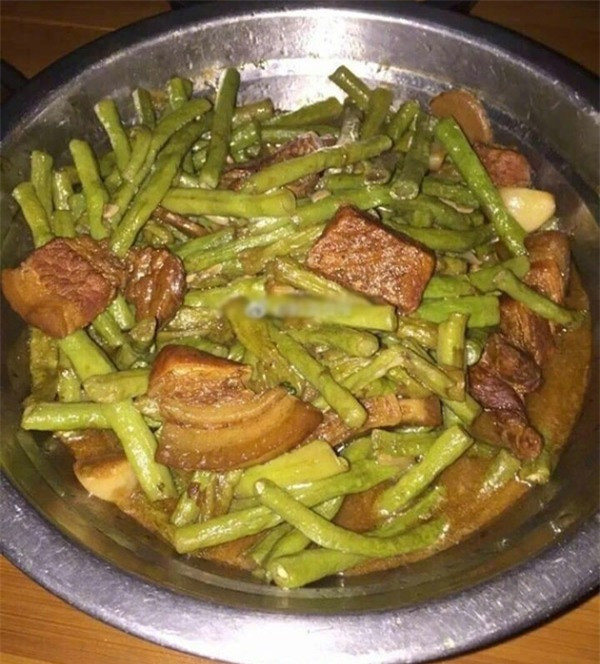 Tình huống "sốc tới óc" khi cô gái đưa bạn trai về quê ra mắt bà ảnh 2