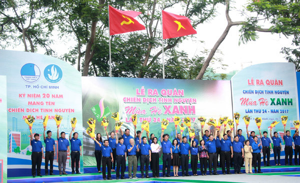 60.000 lượt thanh niên tình nguyện TPHCM xuất quân Mùa hè xanh 2017 ảnh 1