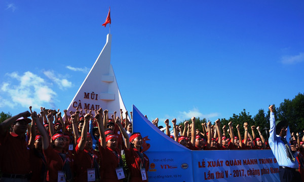 'Hành trình đỏ' xuất phát tại Mũi Cà Mau ảnh 5