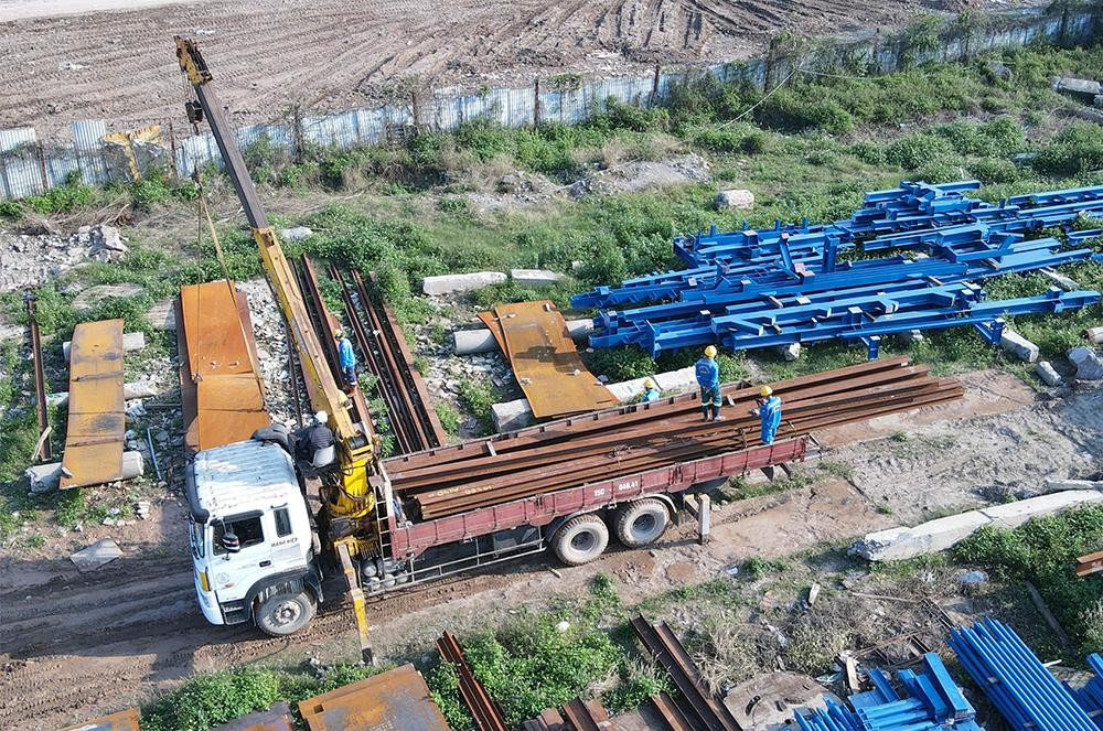 Nhiều hạng mục gấp rút thi công Nhiều hạng mục gấp rút thi công