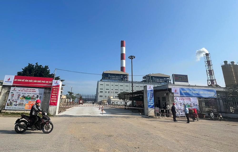 Ngày 23/2, nhà máy đã đốt lửa lần đầu tổ máy số 1 Ngày 23/2, nhà máy đã đốt lửa lần đầu tổ máy số 1