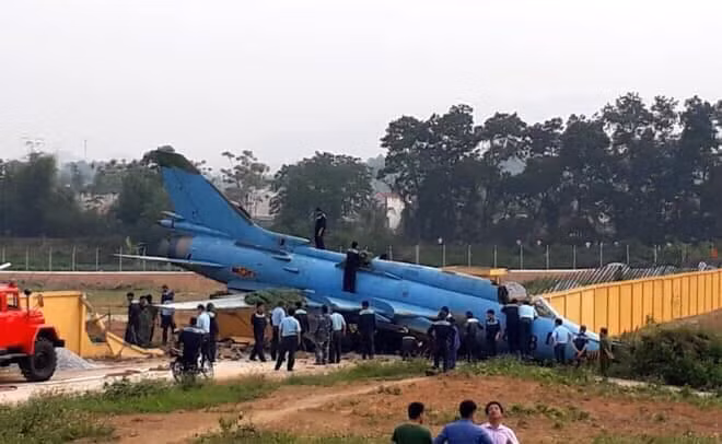 Bộ Quốc phòng thông tin chính thức vụ cường kích Su-22 gặp nạn ở Yên Bái ảnh 2