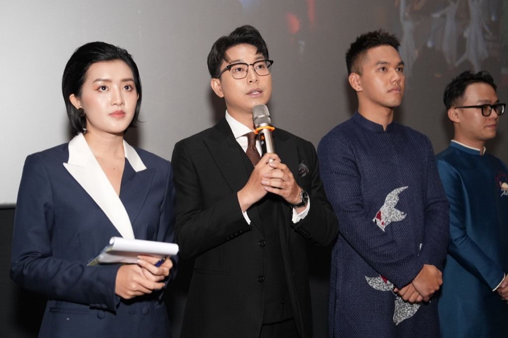 MC Trọng Hiền đại diện ê-kíp sản xuất chia sẻ về dự án.