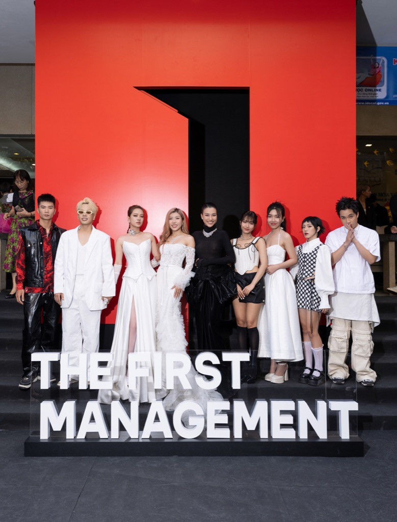 Nhiều nghệ sĩ sẽ về một nhà với Chi Pu.