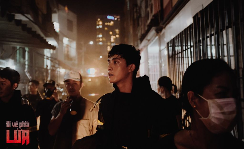 Trần Ngọc Vàng trên set quay. Trần Ngọc Vàng trên set quay.