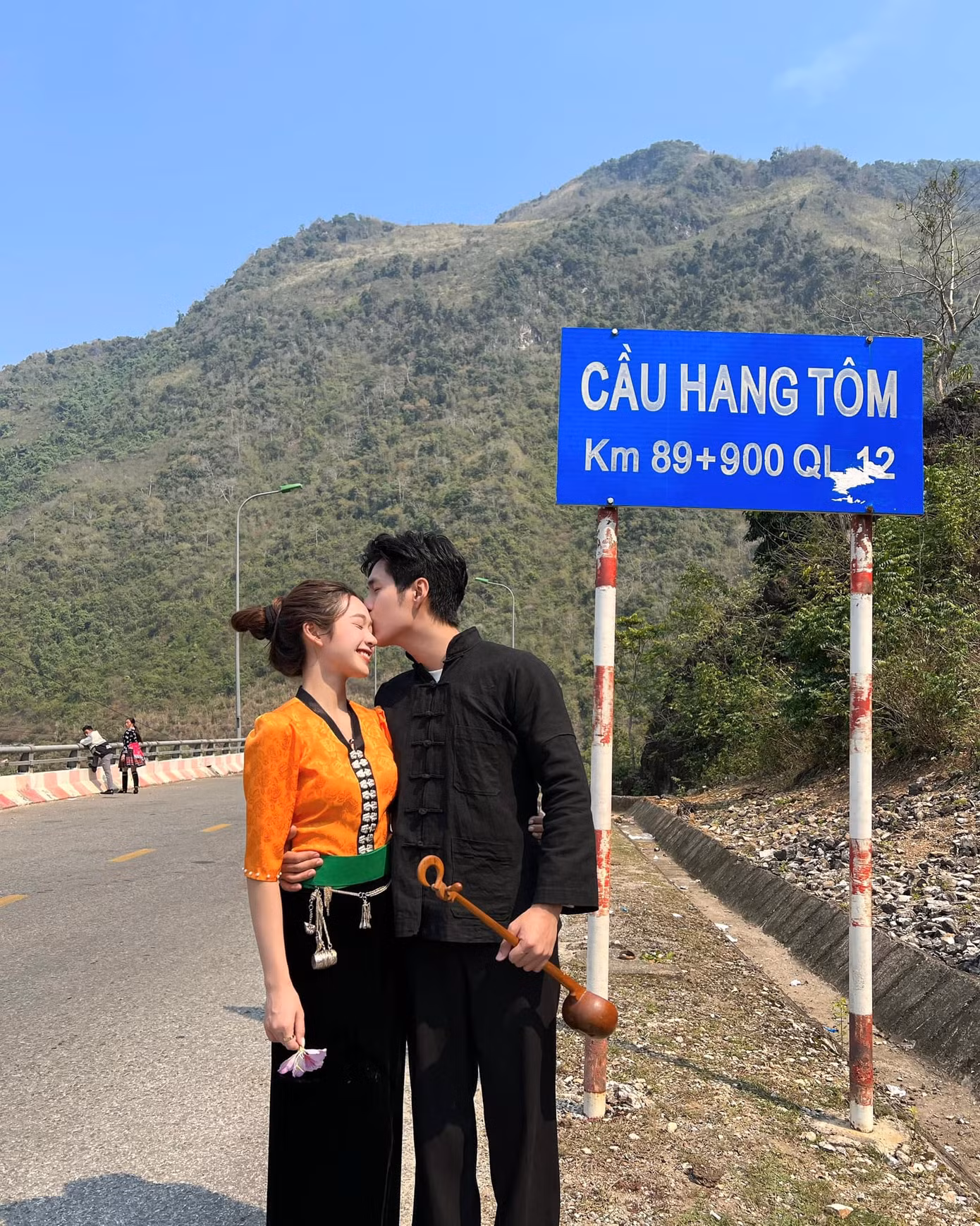 Hình ảnh dễ thương bên bạn gái được Otis cập nhật trên trang cá nhân vào dịp Valentine. Hình ảnh dễ thương bên bạn gái được Otis cập nhật trên trang cá nhân vào dịp Valentine.