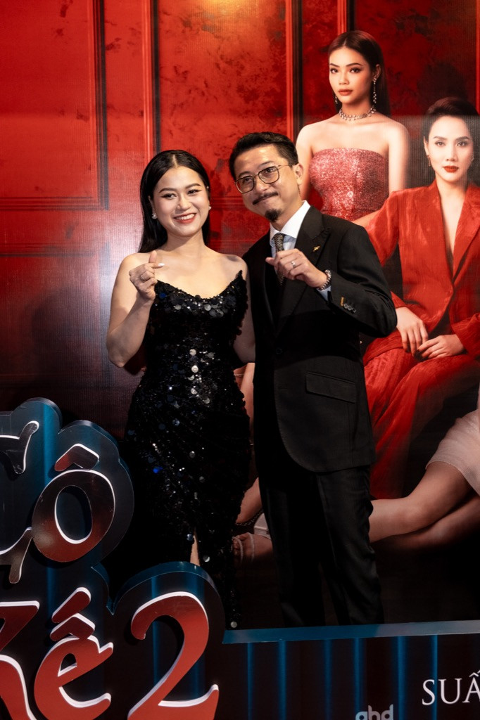 Vợ chồng Lâm Vỹ Dạ - Hứa Minh Đạt.