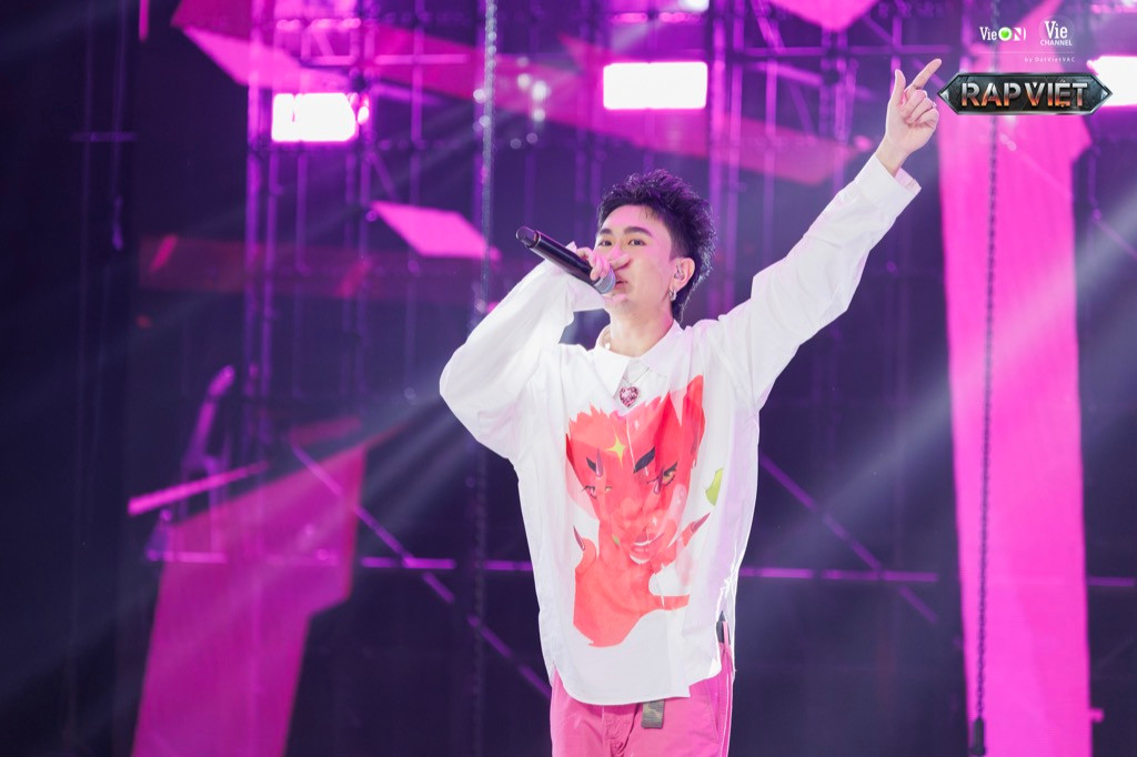 Suboi kết nạp &quot;Anh Trai Hay Sai&quot; Willistic.