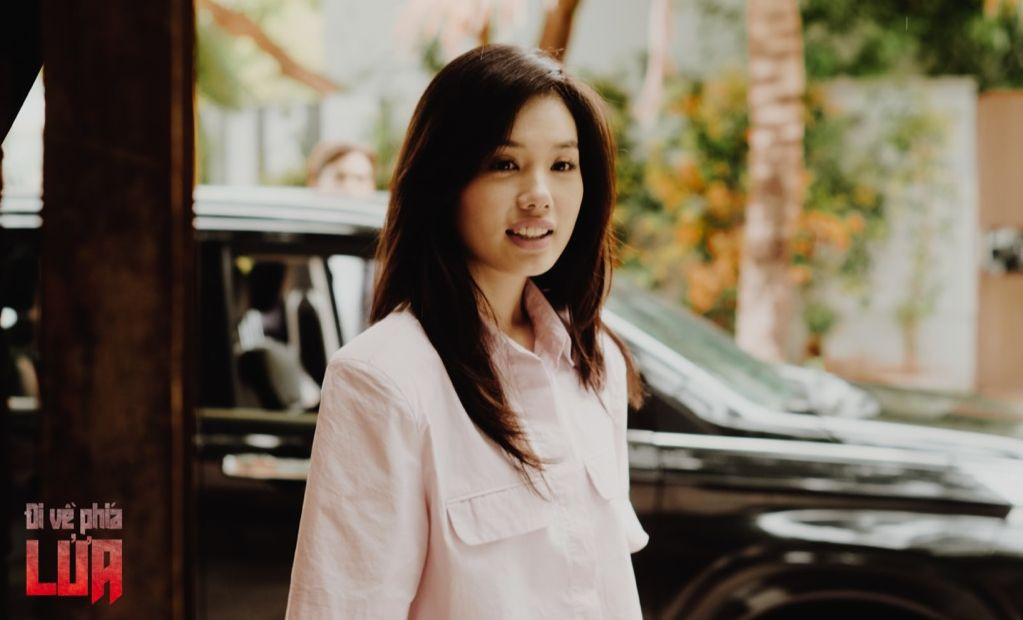 Trâm Anh (The Face) vào vai nữ bác sĩ xinh đẹp và có tình cảm với Lãnh Thanh. Trâm Anh (The Face) vào vai nữ bác sĩ xinh đẹp và có tình cảm với Lãnh Thanh.