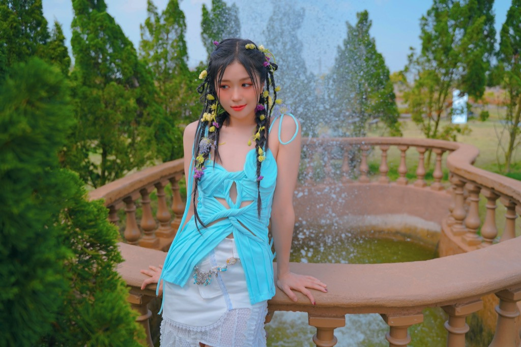 Hình ảnh ngọt ngào của Suni Hạ Linh trong loạt ảnh mới. Hình ảnh ngọt ngào của Suni Hạ Linh trong loạt ảnh mới.