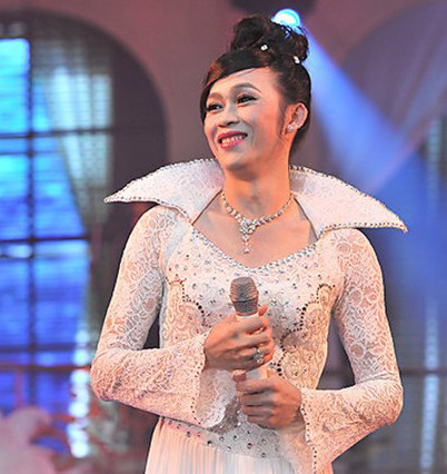 Những lần phá lệ của Hoài Linh sau tuyên bố dừng giả gái ảnh 2