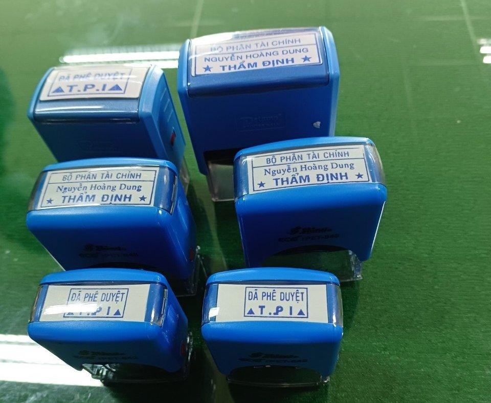 Để hoạt động lừa đảo diễn ra trót lọt, các đối tượng còn phân công từng người đóng vai các bộ phận như tư vấn, thẩm định, giải ngân và chăm sóc khách hàng... Để hoạt động lừa đảo diễn ra trót lọt, các đối tượng còn phân công từng người đóng vai các bộ phận như tư vấn, thẩm định, giải ngân và chăm sóc khách hàng...