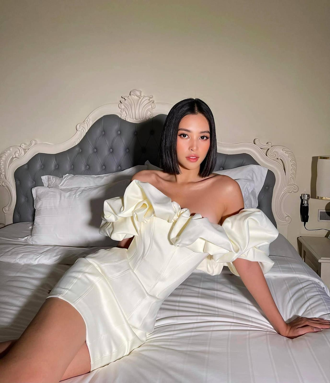 Lần cắt tóc đó của cô nàng cũng tạo nên một làn sóng để tóc ngắn.