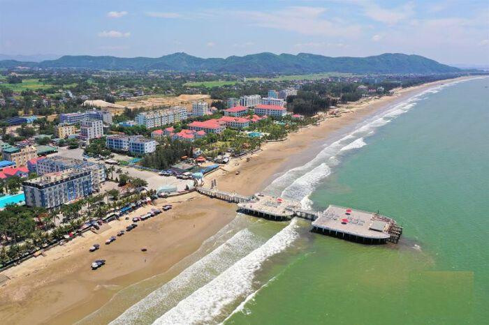 Lãnh đạo tỉnh Thanh Hóa đã giao UBND huyện Hoằng Hoá tổ chức lập quy hoạch chi tiết xây dựng tỷ lệ 1/500 quần thể đô thị du lịch nghỉ dưỡng Hải Tiến tại xã Hoằng Phụ với diện tích lập quy hoạch khoảng 373,7 ha. Lãnh đạo tỉnh Thanh Hóa đã giao UBND huyện Hoằng Hoá tổ chức lập quy hoạch chi tiết xây dựng tỷ lệ 1/500 quần thể đô thị du lịch nghỉ dưỡng Hải Tiến tại xã Hoằng Phụ với diện tích lập quy hoạch khoảng 373,7 ha.