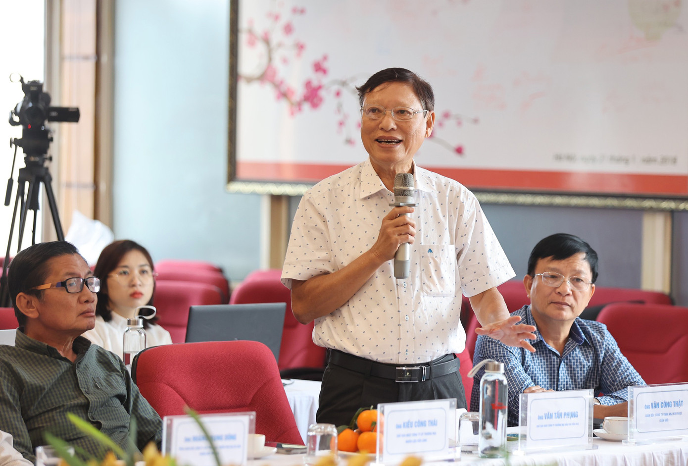 Ông Văn Tấn Phụng - Chủ tịch HĐQT Công ty Thương mại Dầu khí Đồng Nai. Ảnh: Như Ý Ông Văn Tấn Phụng - Chủ tịch HĐQT Công ty Thương mại Dầu khí Đồng Nai. Ảnh: Như Ý