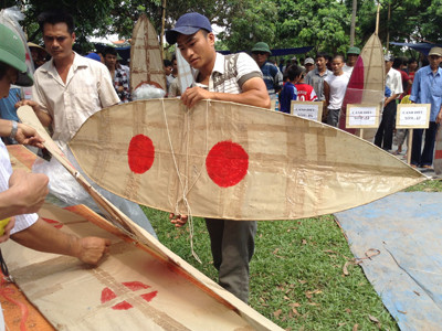 Mẫu diều Hồng đào