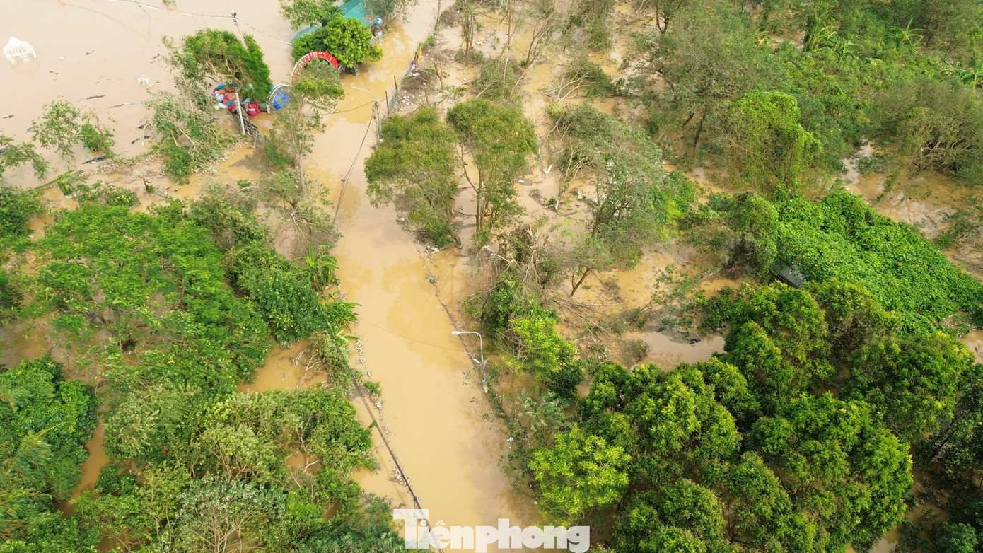 Với diễn biến lũ như trên, Trung tâm Dự báo khí tượng thủy văn quốc gia cảnh báo tình trạng ngập lụt còn diễn ra nhiều ngày tại các vùng trũng, vùng thấp ven sông, bãi bồi ngoài đê chính tại các tỉnh/thành phố gồm Hà Nội, Bắc Giang, Bắc Ninh, Thái Nguyên, Ninh Bình, Nam Định, Thái Bình, Hà Nam, Hải Dương.