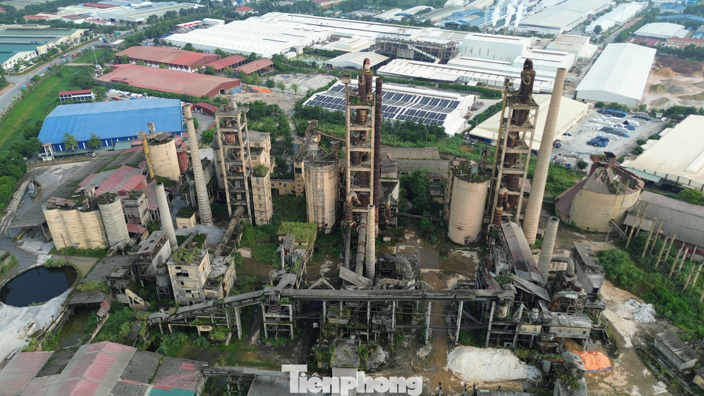 Ghi nhận thực tế, hiện tại nhiều hạng mục trong Nhà máy Xi măng Hữu Nghị đã bị bỏ không thời gian dài, khiến máy móc bị rỉ sét.
