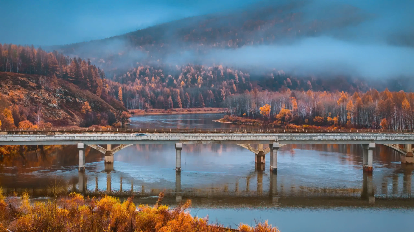 Từ giữa tháng 10 đến đầu tháng 11 hàng năm là lúc mùa thu ở Đại Hưng An Lĩnh đẹp nhất.