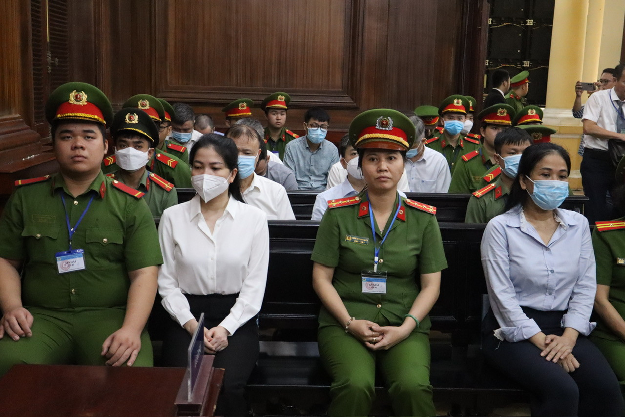 Các bị cáo tại phiên tòa. Ảnh: Tân Châu