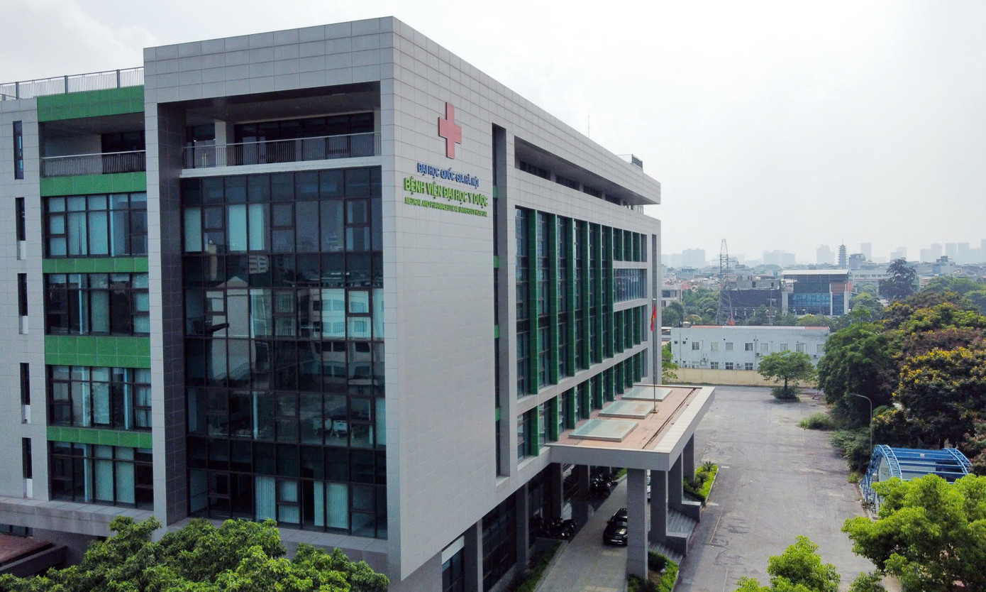 Theo đó, khu đất thực hiện dự án có diện tích hơn 26.600 m2, quy mô xây dựng toà nhà có diện tích sử dụng gần 30.000m2 với 7 tầng nổi và 1 tầng hầm, tum thang. Trạm điện và một số hạng mục công trình phụ trợ đều được xây mới...